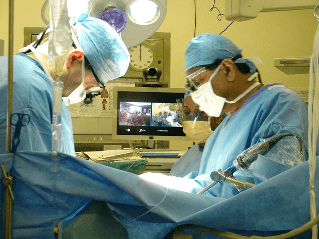 Endoscope Targets and Destroys Tumors