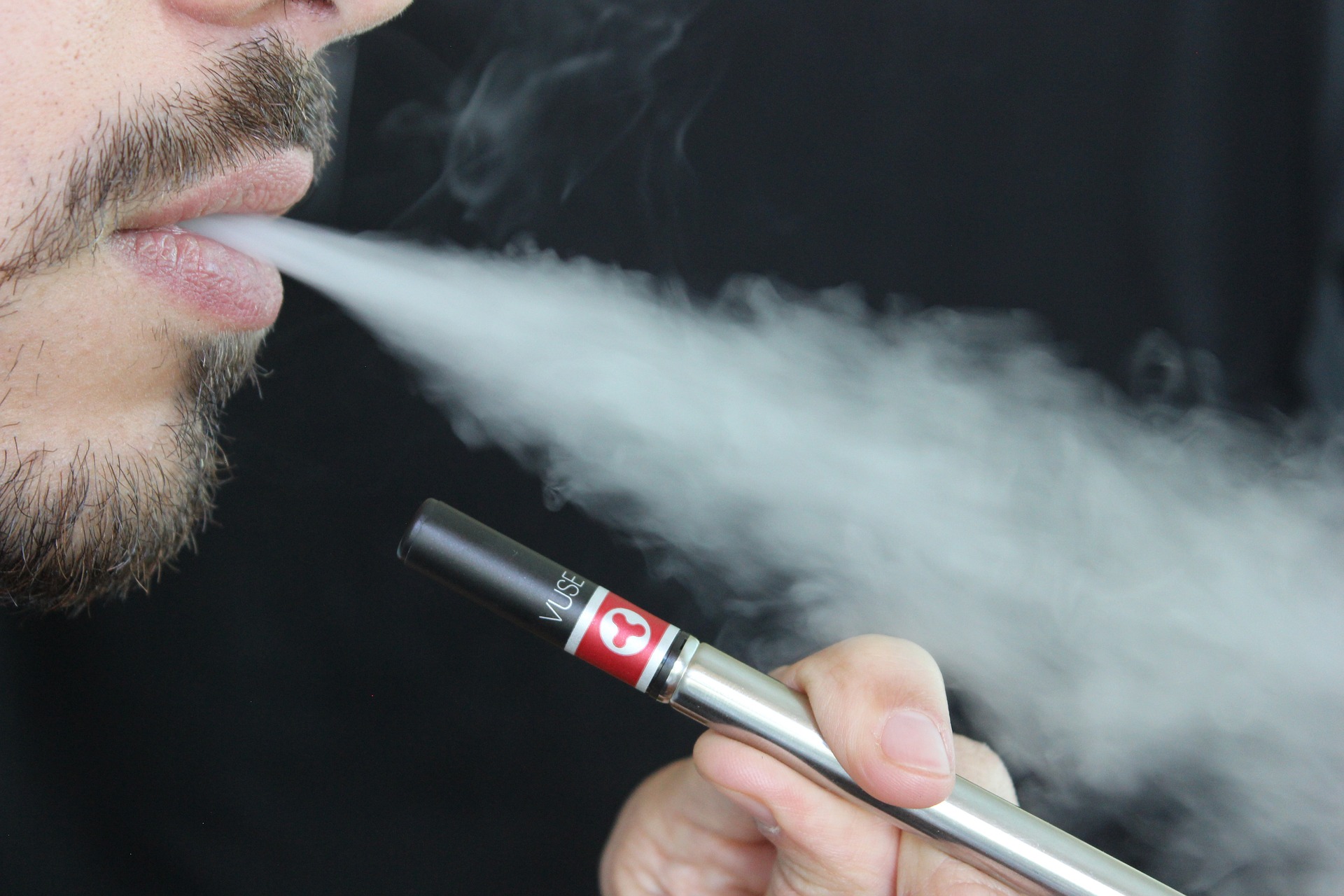 E-Cigarettes Threaten Smoke-Free Campaign Successes