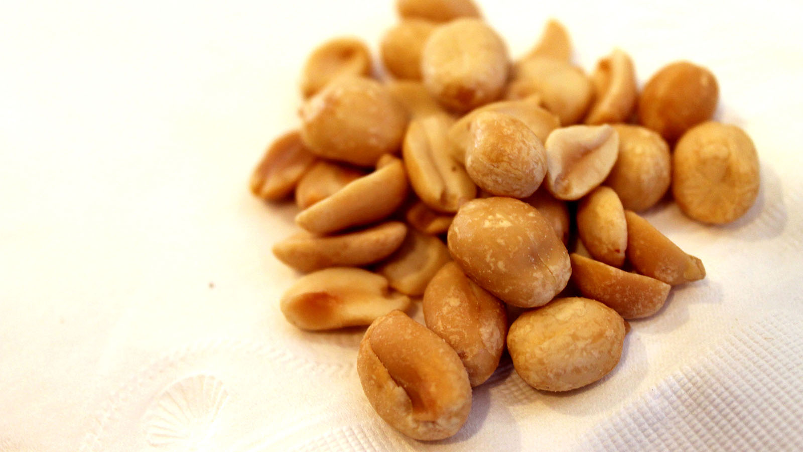 New Skin Patch Lessens Peanut Allergies–Something to Go Nuts About